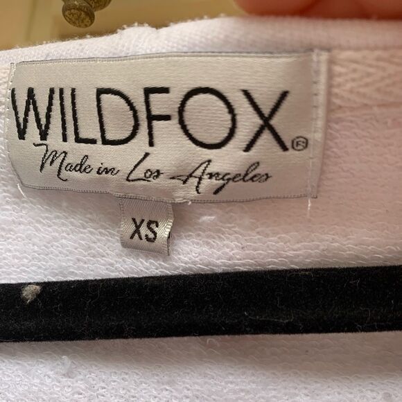 Wildfox white/rainbow decorated hooded zip up sweater, good preowned condition,S - Picture 3 of 16